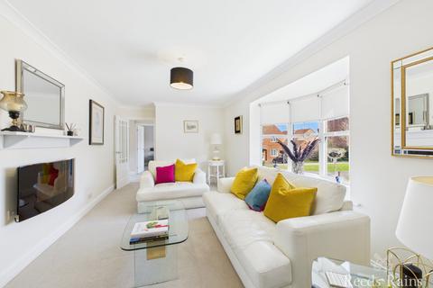 5 Loftus Close, Scarborough, YO12 5TU