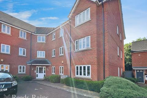 2 bedroom apartment for sale, Lingwell Park, Cheshire WA8