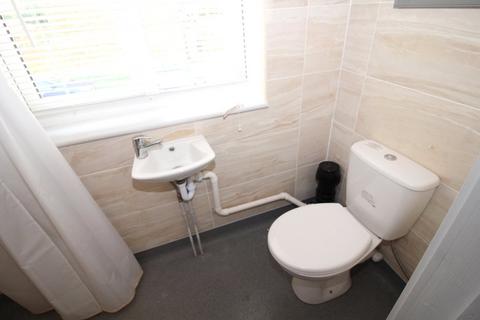 Studio to rent, Vinters Avenue, Hertfordshire SG1