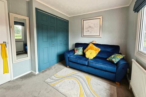 2 bedroom detached house for sale, Broxburn Park, Lincoln LN6