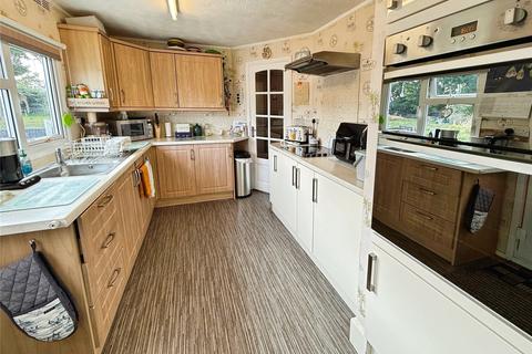 2 bedroom detached house for sale, Broxburn Park, Lincoln LN6