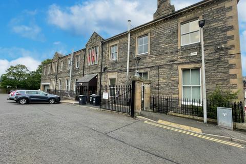 Office to rent, Market St Galashiels TD1 3AF