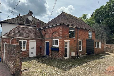 Office to rent, 7 Winchester St Botley SO30 2EB