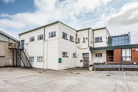 Industrial unit to rent, Crooklands Rd Milnthorpe LA7 7LR