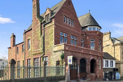 Office to rent, 1 Main St Cockermouth CA13 9LB