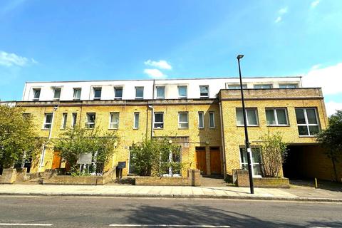 257 Westferry Road, London E14