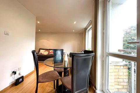 1 bedroom apartment to rent, 257 Westferry Road, London E14