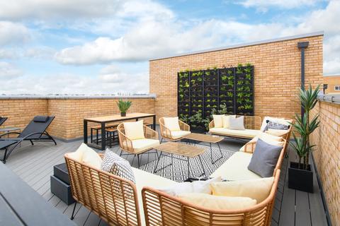 3 bedroom apartment for sale, The Courtyard at Darwin Green Darwin Green, Huntingdon Road, Cambridge CB3