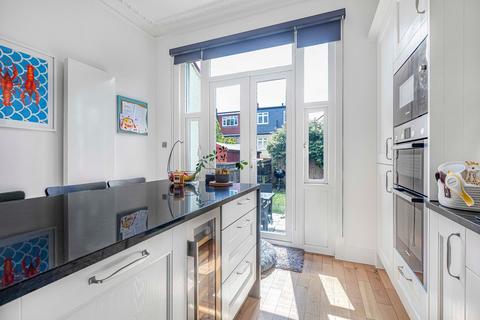 3 bedroom terraced house for sale, Greyswood Street, London, SW16
