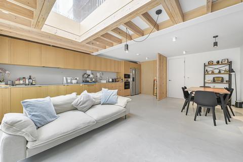5 bedroom townhouse for sale, Hawtrey Road, Primrose Hill, London NW3