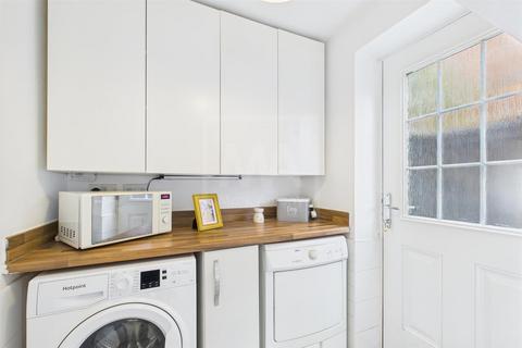 3 bedroom detached house for sale, Palmdale Gardens, Great Sankey, Warrington