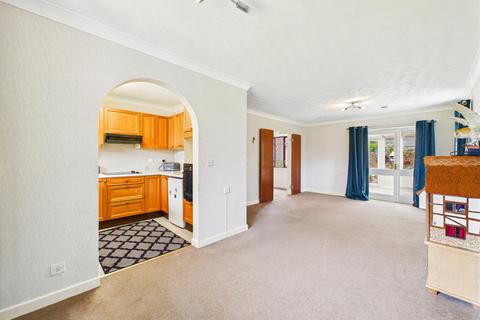 2 bedroom terraced bungalow for sale, 9 Meadowbrook Court, Twmpath Lane, Gobowen, Oswestry