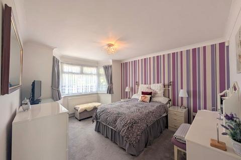 3 West View, Feltham, TW14 8PP