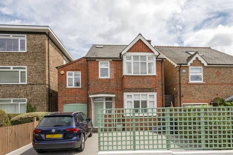 4 bedroom detached house to rent, Pepys Road, Raynes Park, London, SW20