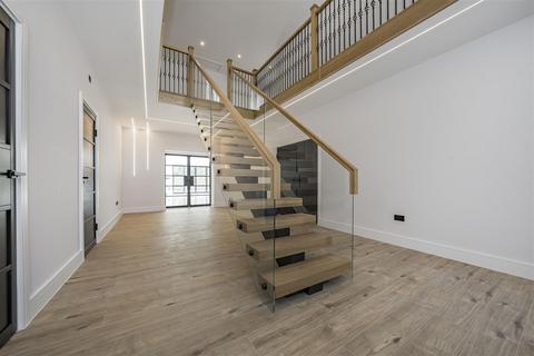 undefined, Mount Pleasant Lane, Bricket Wood