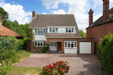 136 Whitstable Road, Canterbury, CT2 8EG