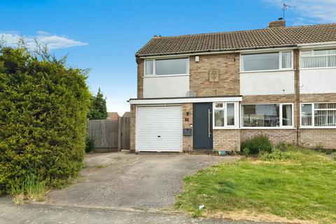 3 bedroom semi-detached house for sale, Briar Meads, Oadby, LE2