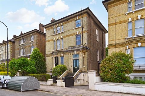 2 bedroom flat for sale, King Henrys Road, London, NW3