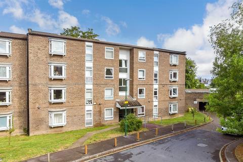 2 bedroom apartment for sale, Ambleside Gardens, Sutton, Surrey