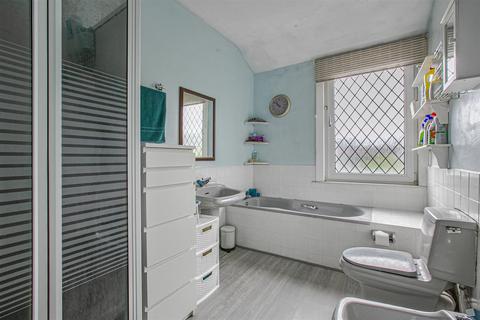 5 Beauchamp Road, Sutton, SM1 2PY