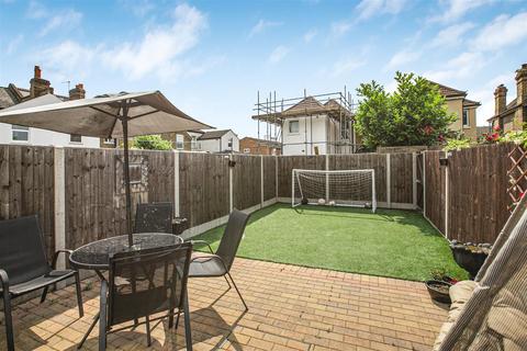 5 Beauchamp Road, Sutton, SM1 2PY