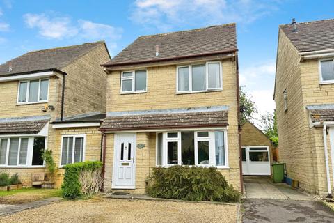 3 bedroom detached house for sale, Longtree Close, Tetbury