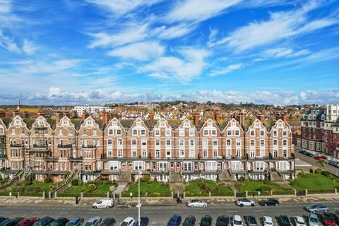 4 bedroom apartment for sale, Knole Road, Bexhill-on-Sea, TN40