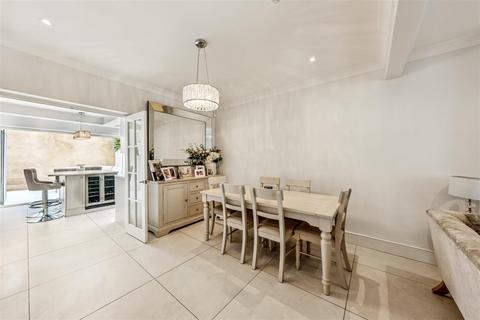 12 Geraldine Road, London, W4 3PA