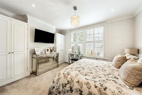 12 Geraldine Road, London, W4 3PA
