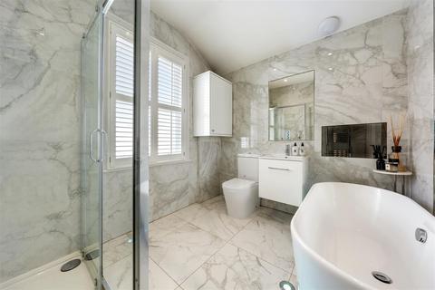 12 Geraldine Road, London, W4 3PA