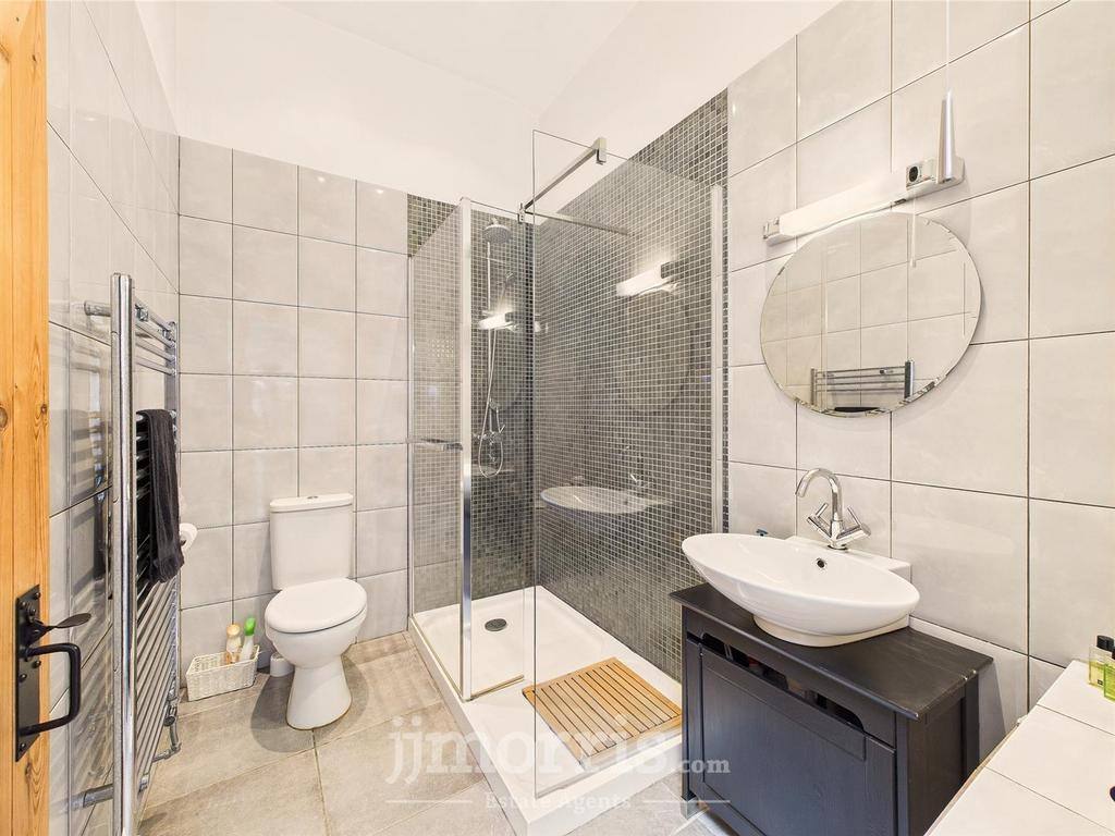 En Suite Showeroom