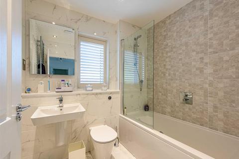 undefined, Peartree Drive, Wombourne, Wolverhampton