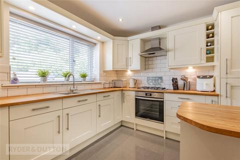 4 bedroom detached house for sale, Sheffield Road, Glossop, Derbyshire, SK13