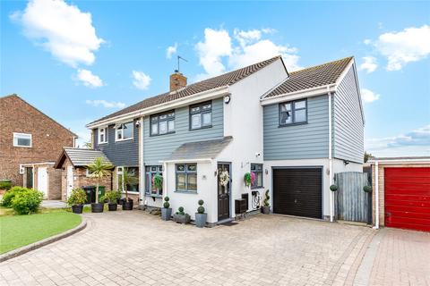 38 Chilham Close, Basildon, SS13 2NL