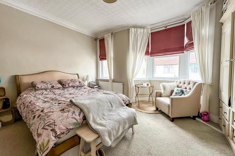342 Central Avenue, Southend-on-sea, SS2 4EG