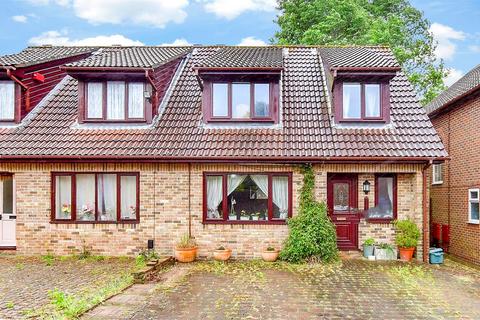 3 bedroom semi-detached house for sale, Hartwood Gardens, Waterlooville PO8