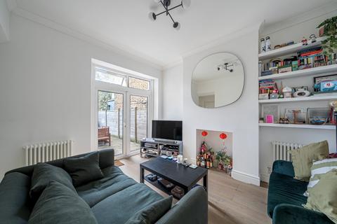 2 bedroom flat for sale, Pelham Road, Wimbledon, London, SW19