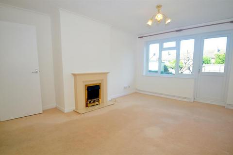 15 Wimborne Close, Epsom, KT17 4DP