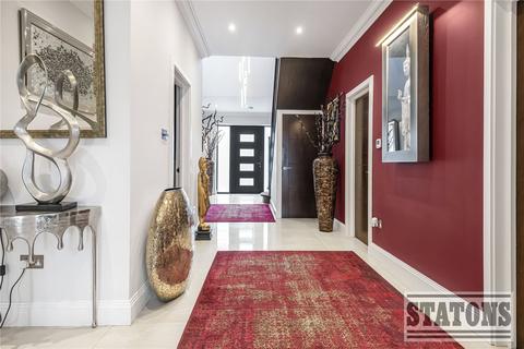 undefined, Camlet Way, Hadley Wood, EN4