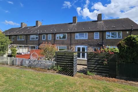 2 bedroom terraced house for sale, Trenchard Close, Newton