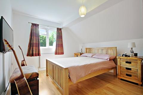 undefined, Holtye Road, East Grinstead, RH19