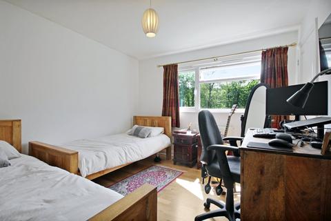 undefined, Holtye Road, East Grinstead, RH19