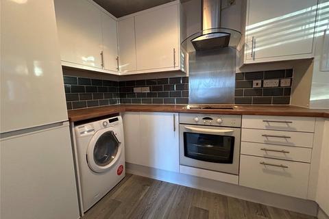 2 bedroom apartment to rent, Dunmaston Avenue, Meadow Court, Altrincham WA15