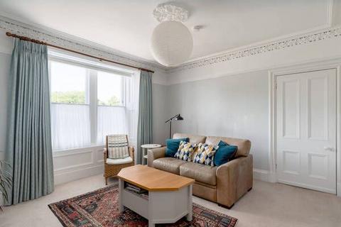 7 Beechgrove, Moffat, DG10 9RS