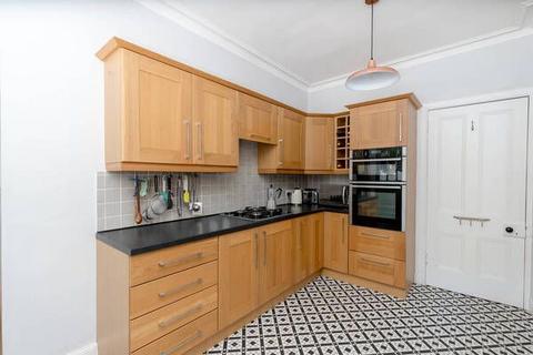 7 Beechgrove, Moffat, DG10 9RS