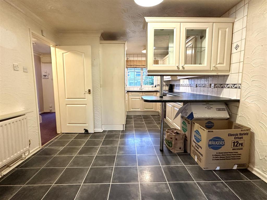 Dining kitchen