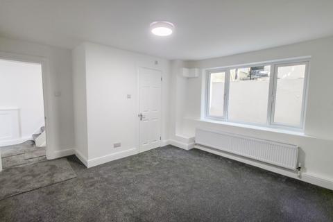 3 bedroom maisonette for sale, Brookhill Road, Woolwich, SE18