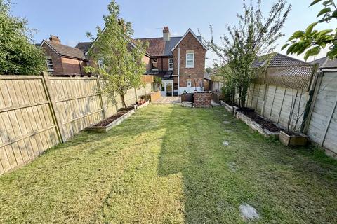 3 bedroom end of terrace house for sale, Sunnyside Road, Parkstone , Poole, BH12