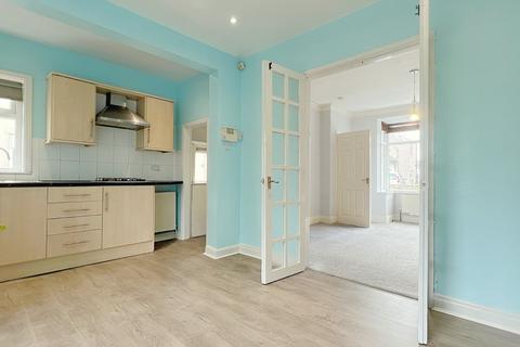 28 Ridgeway, Shipley, BD18 1PL