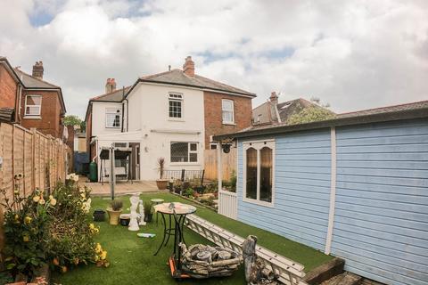 3 bedroom semi-detached house for sale, High Street, Wootton Bridge